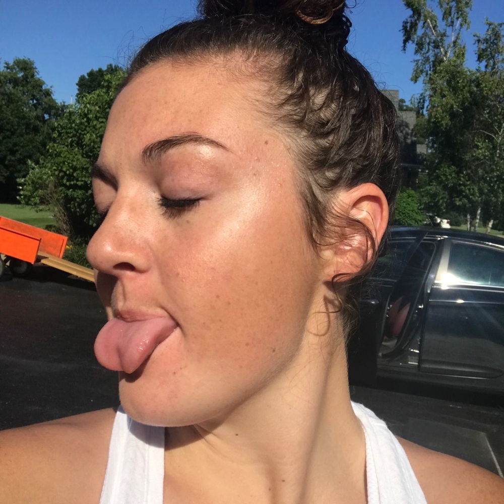 Meet your Posher, Tiana